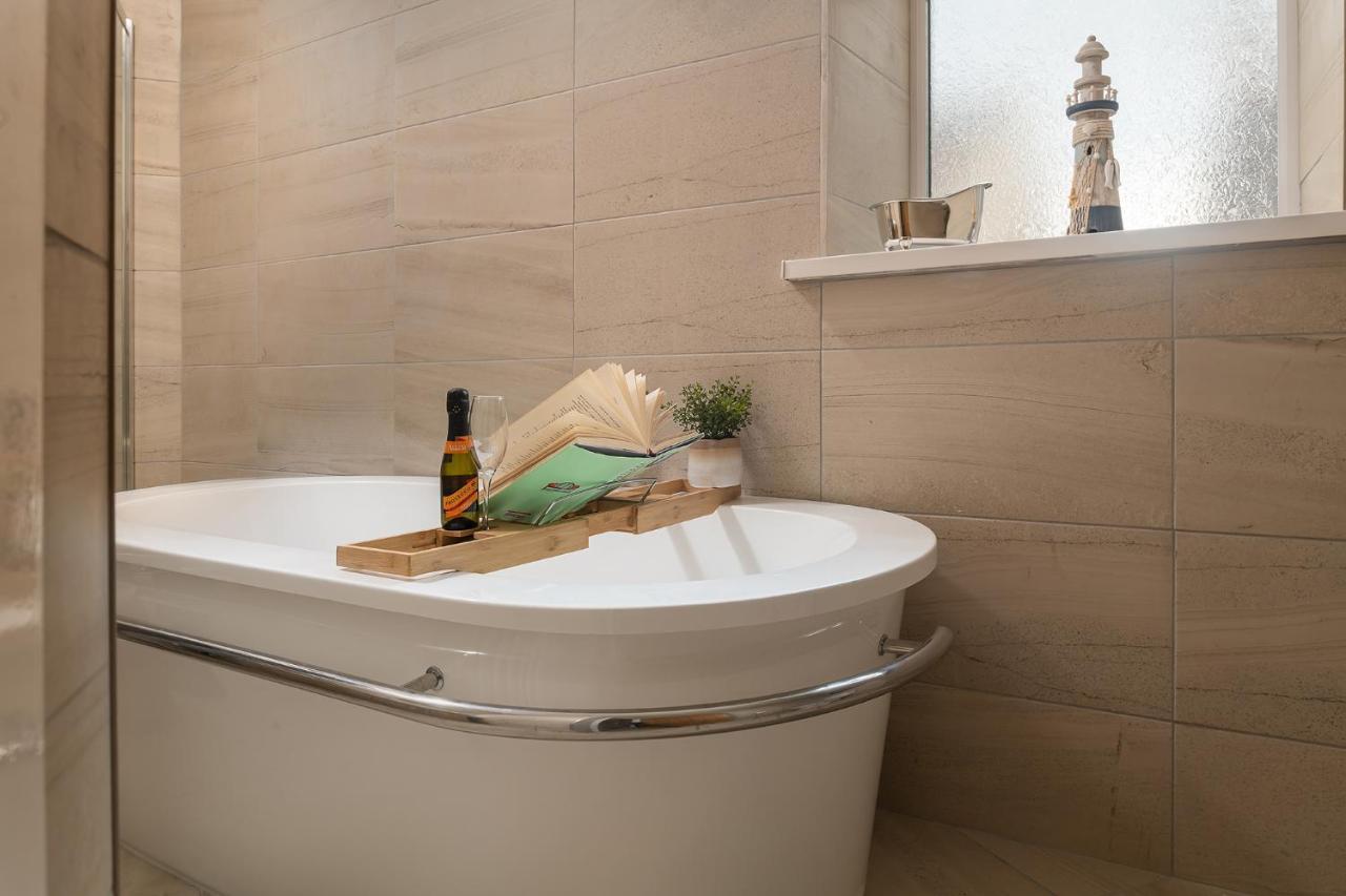 New Luxurious Escape Charming Dog Friendly Cottage Карнарвон Экстерьер фото